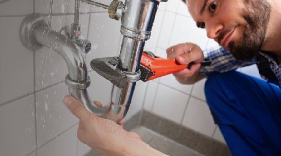 Professional same day plumber services in Davisville, MO